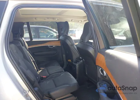 2024 Volvo Xc90 Recharge Plug-In Hybrid T8 Plus Bright Theme 7-Seater from USA, damaged, VIN YV4H60CEXR1148010